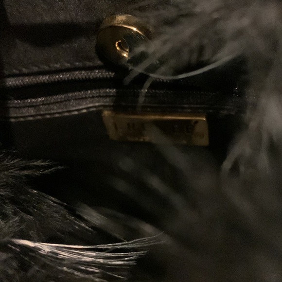 J Renee Black Genuine Ostrich Feather Fun Fringe Plume Purse Bag Black Gold HW - Picture 4 of 7